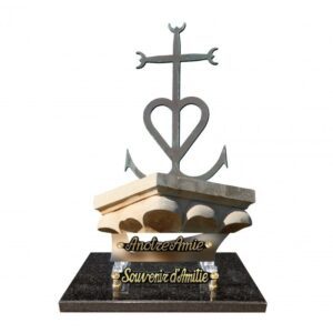 Plaque funéraire Croix de camargue