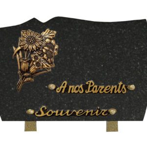 Plaque funéraire en granit noir bronze bouquet de fleurs