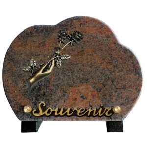 Plaque funéraire en granit rose bronze main tenant des roses